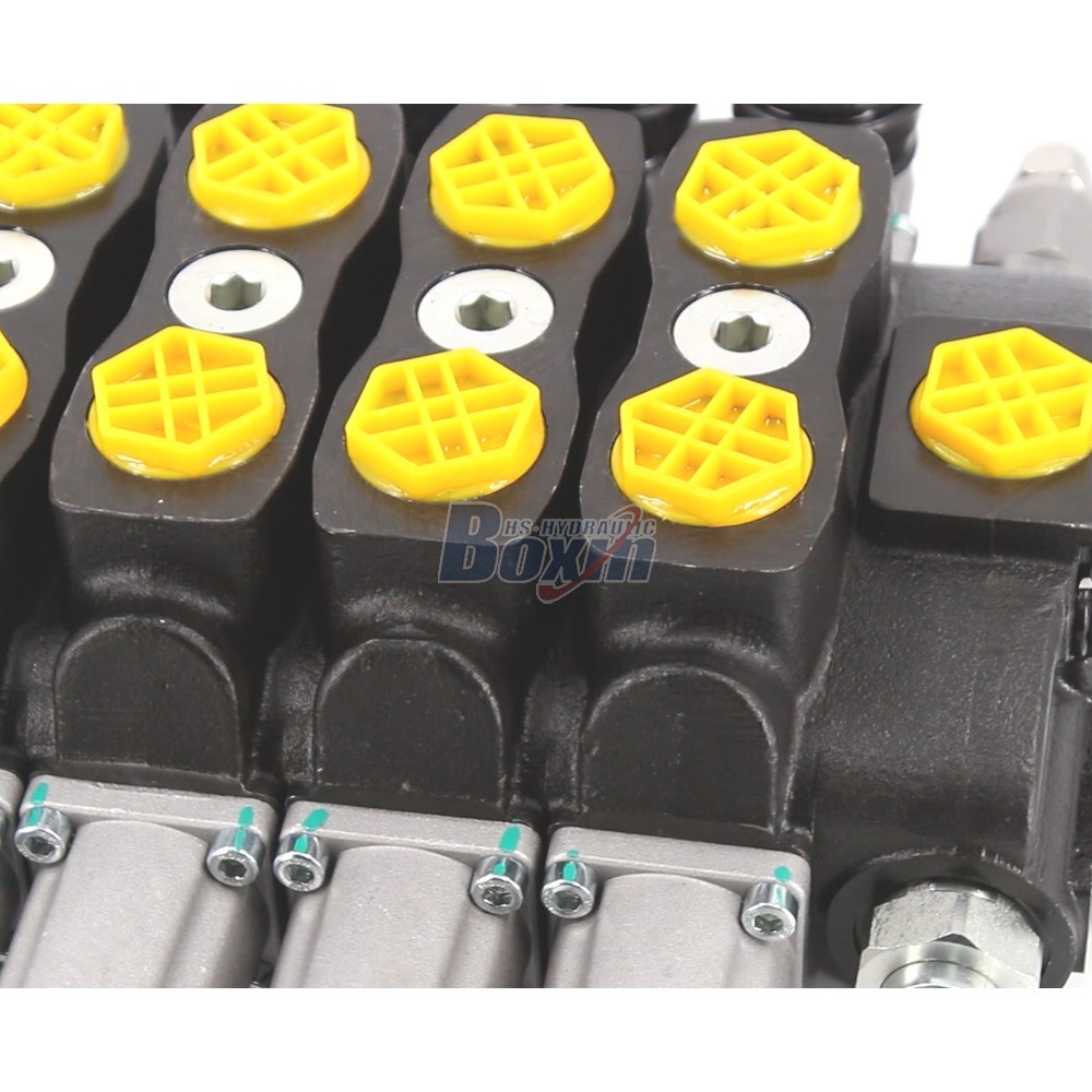 Industrial Grade SD8 Manual 4 Spool Hydraulic Valve detail image
